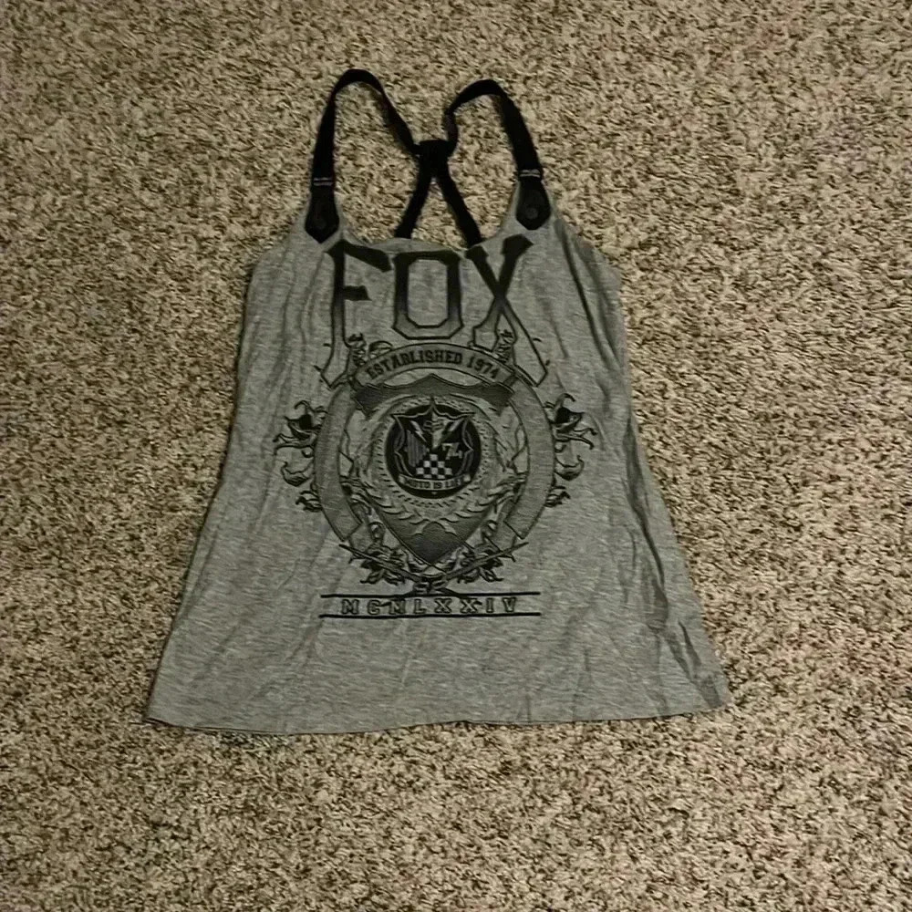 Fox tank top size medium